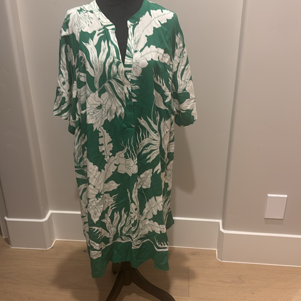 H&M Green and White Floral Dress